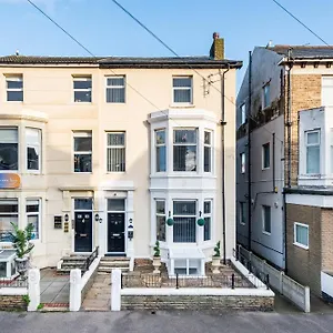 Velvet Coaster Apartment Blackpool
