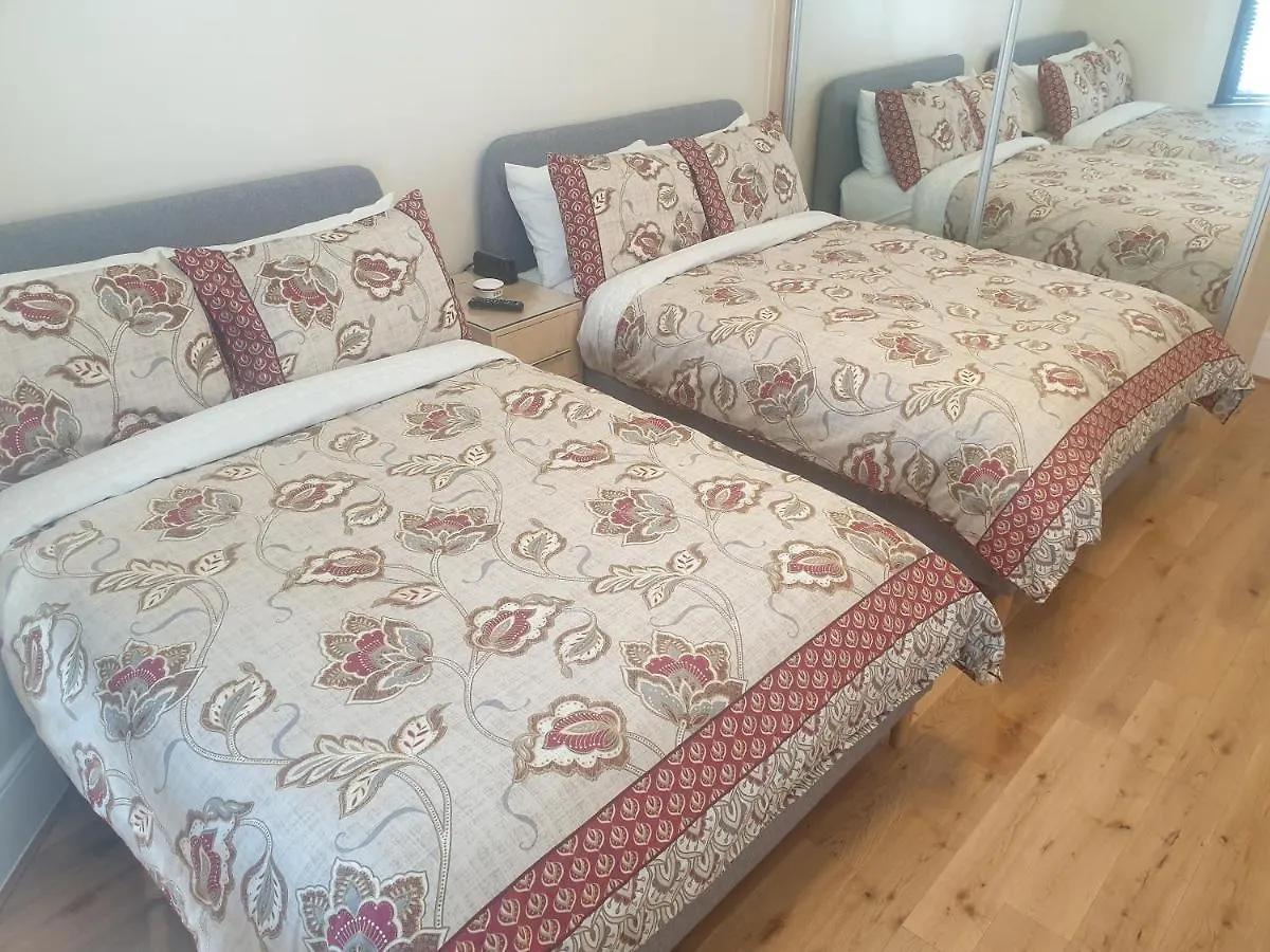 Apartment London Luxury 2 Bedroom Flat 5Min Walk From Overground, With Free Wifi, Free Parking-Sleeps X6 Ilford United Kingdom